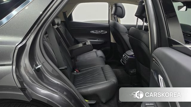 Genesis GV70 2022 Серый из Кореи, фото 2