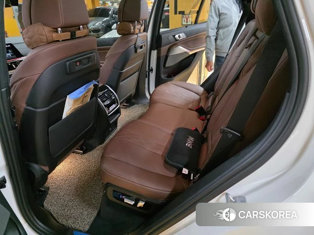 BMW X5 (G05) 2023 Белый из Кореи, фото 2