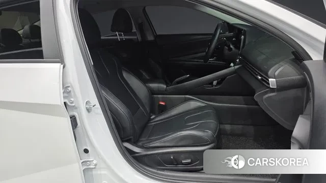 Hyundai Avante (CN7) 2023 Белый из Кореи, фото 2