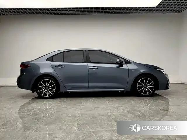 Toyota Levin 2025 Синий из Китая, фото 2