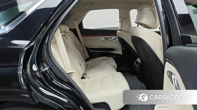Genesis GV70 2024 Черный из Кореи, фото 2