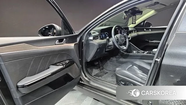 Kia K5 3rd generation 2021 Серый из Кореи, фото 2