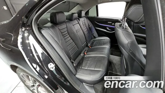 Mercedes-Benz E-Class W213 2019 Черный из Кореи, фото 2