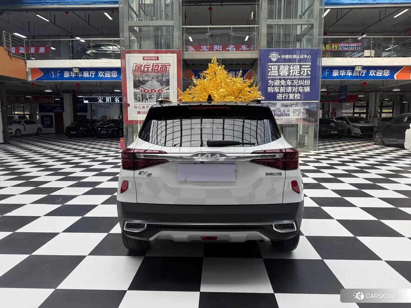 Kia KX3 proud run 2021 Белый из Китая, фото 2