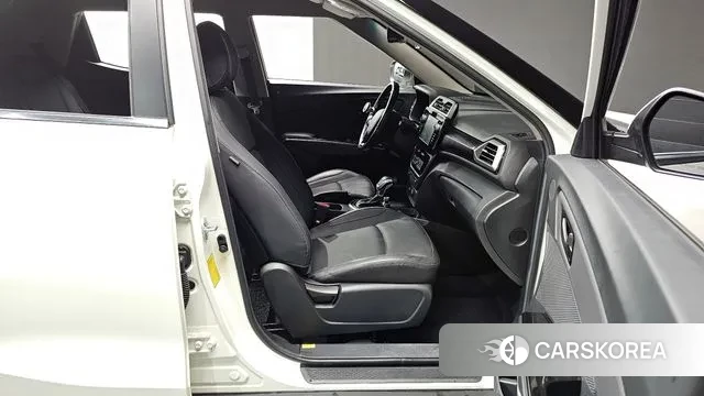 Ssangyong The New Tivoli 2023 Белый из Кореи, фото 2