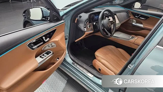 Mercedes-Benz E-Class W214 2024 Синий нефрит из Кореи, фото 2