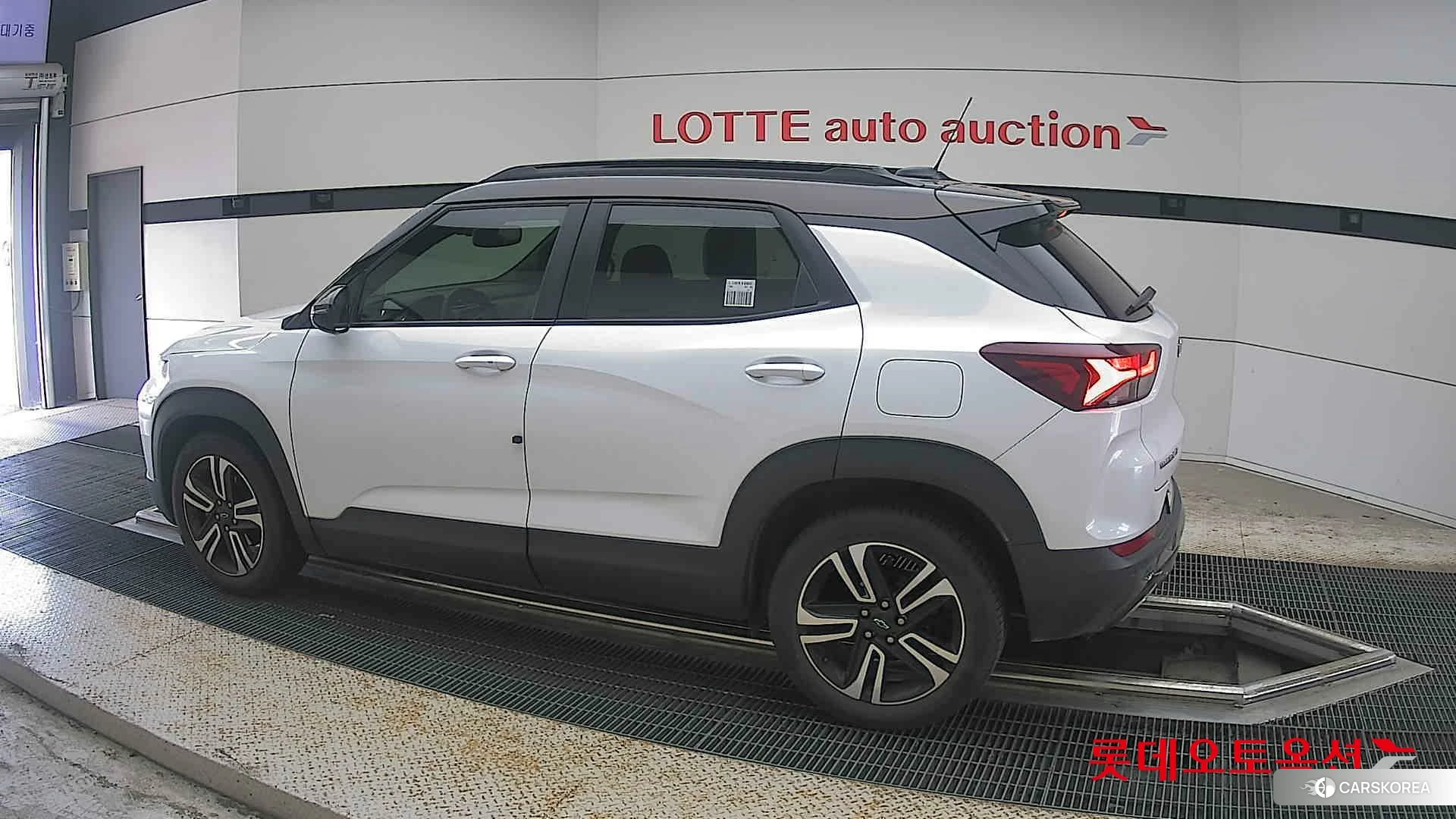 Korea G M TrailBlazer 1.35 Turbo FWD 2022 Белый из Кореи, фото 2