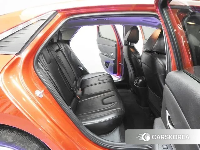 Hyundai Avante (CN7) 2022 Красный из Кореи, фото 2