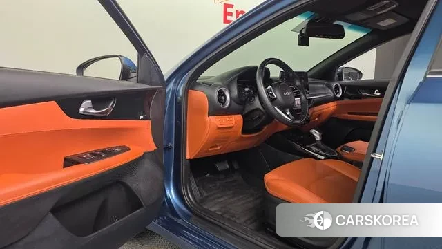 Kia The New K3 2nd generation 2022 Синий из Кореи, фото 2