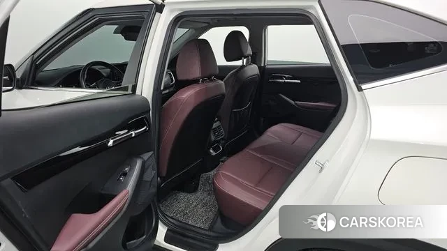 Kia Seltos 2021 Белый из Кореи, фото 2