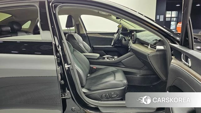 Kia K5 3rd generation 2020 Черный из Кореи, фото 2