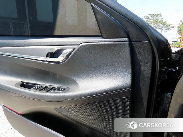 Hyundai The New Grandeur IG Hybrid 2022 Черный из Кореи, фото 2