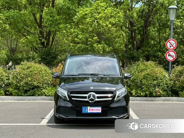 Mercedes-Benz V-class 2022 Черный из Китая, фото 2