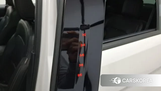 Ford Explorer 2018 Белый из Кореи, фото 2