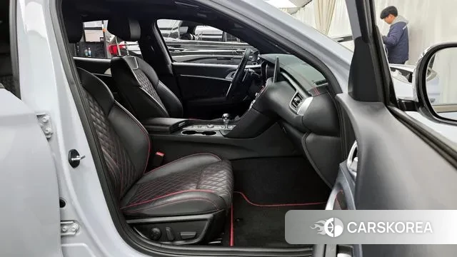 Genesis G70 2019 Светло-серебряный цвет из Кореи, фото 2