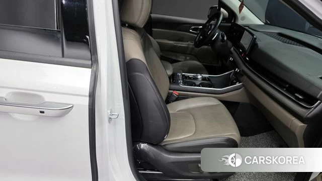 Kia The New Carnival 4th Generation 2024 Белый из Кореи, фото 2