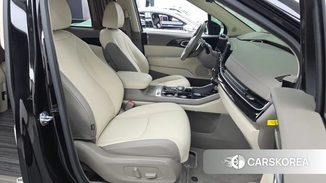Kia The New Carnival 4th Generation 2024 Черный из Кореи, фото 2