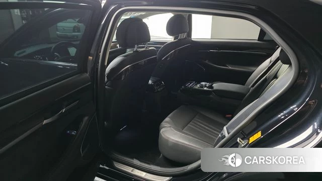 Genesis G90 2019 Черный из Кореи, фото 2