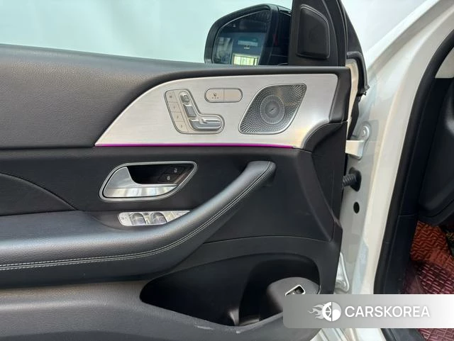 Mercedes-Benz GLE coupe 2021 Белый из Китая, фото 2