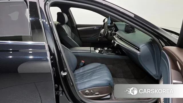 Genesis G80 (RG3) 2023 Черный из Кореи, фото 2