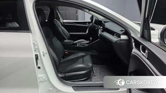 Kia K5 3rd generation 2021 Белый из Кореи, фото 2