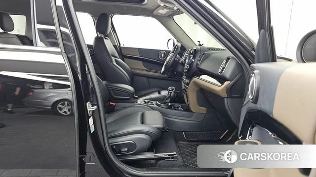 Mini Cooper D Countryman 2018 Черный из Кореи, фото 2