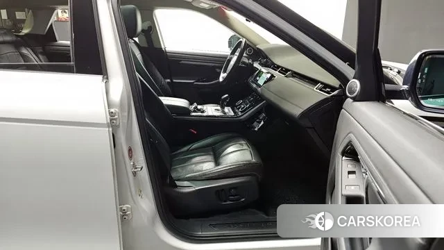 Land Rover Range Rover Evoque 2nd Generation 2019 Белый из Кореи, фото 2