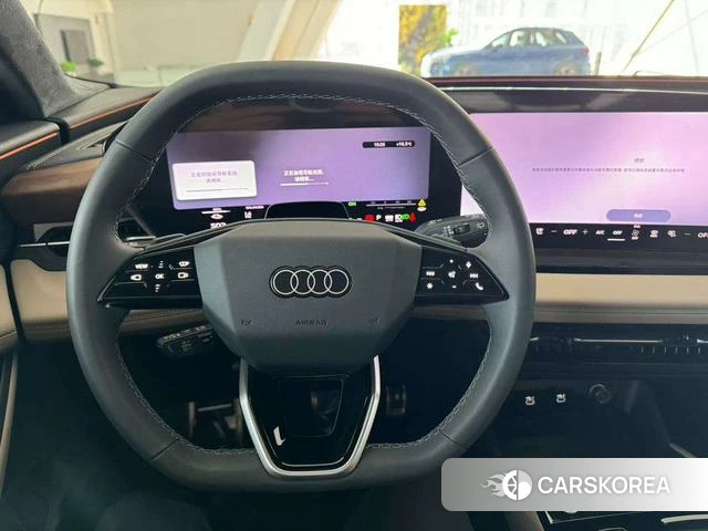 Audi Q6L e-tron 2025 Темно-серый из Китая, фото 2