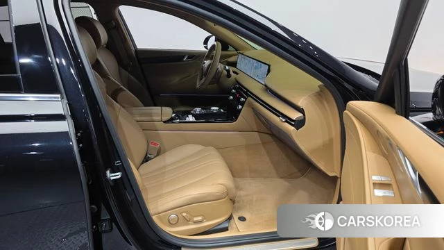 Genesis G80 (RG3) 2026 Черный из Кореи, фото 2