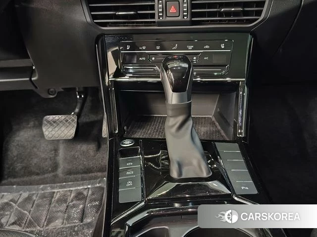 Volkswagen Passat 2024 Черный из Китая, фото 2