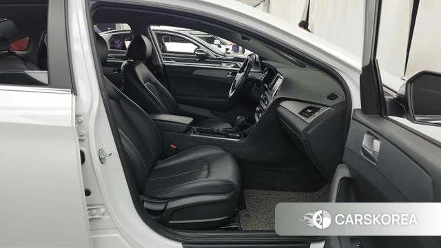 Hyundai Sonata New Rise 2019 Белый из Кореи, фото 2
