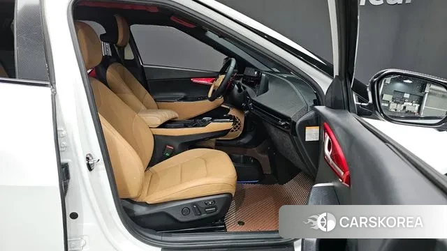 Kia EV6 2022 Белый из Кореи, фото 2