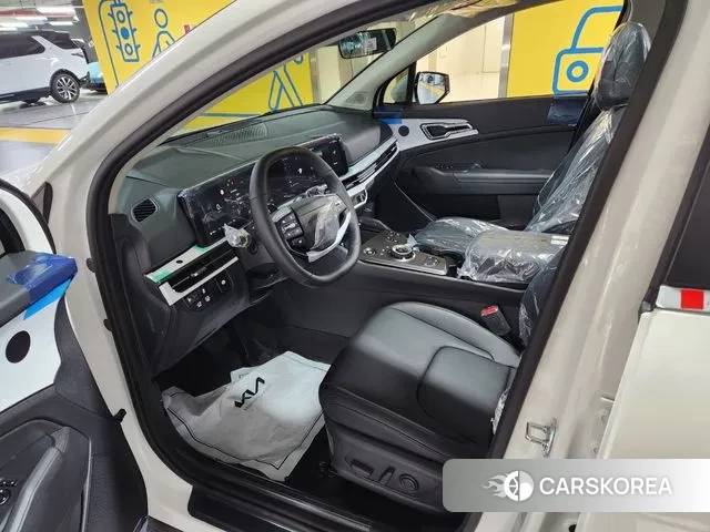 Kia The New Sportage 5th Generation Hybrid 2025 Белый из Кореи, фото 2