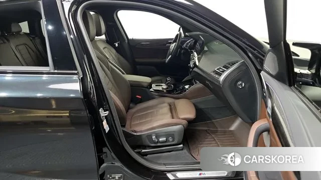 BMW X4 (G02) 2022 Черный из Кореи, фото 2