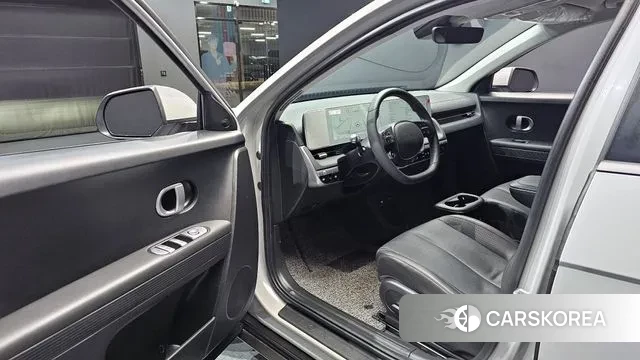 Hyundai Ionic 5 2024 Серебристо-серый из Кореи, фото 2