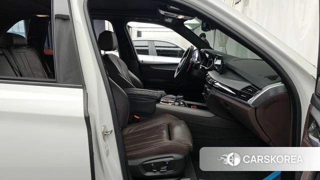 BMW X5 (F15) 2018 Белый из Кореи, фото 2