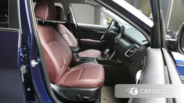 Kia Seltos 2021 Синий из Кореи, фото 2