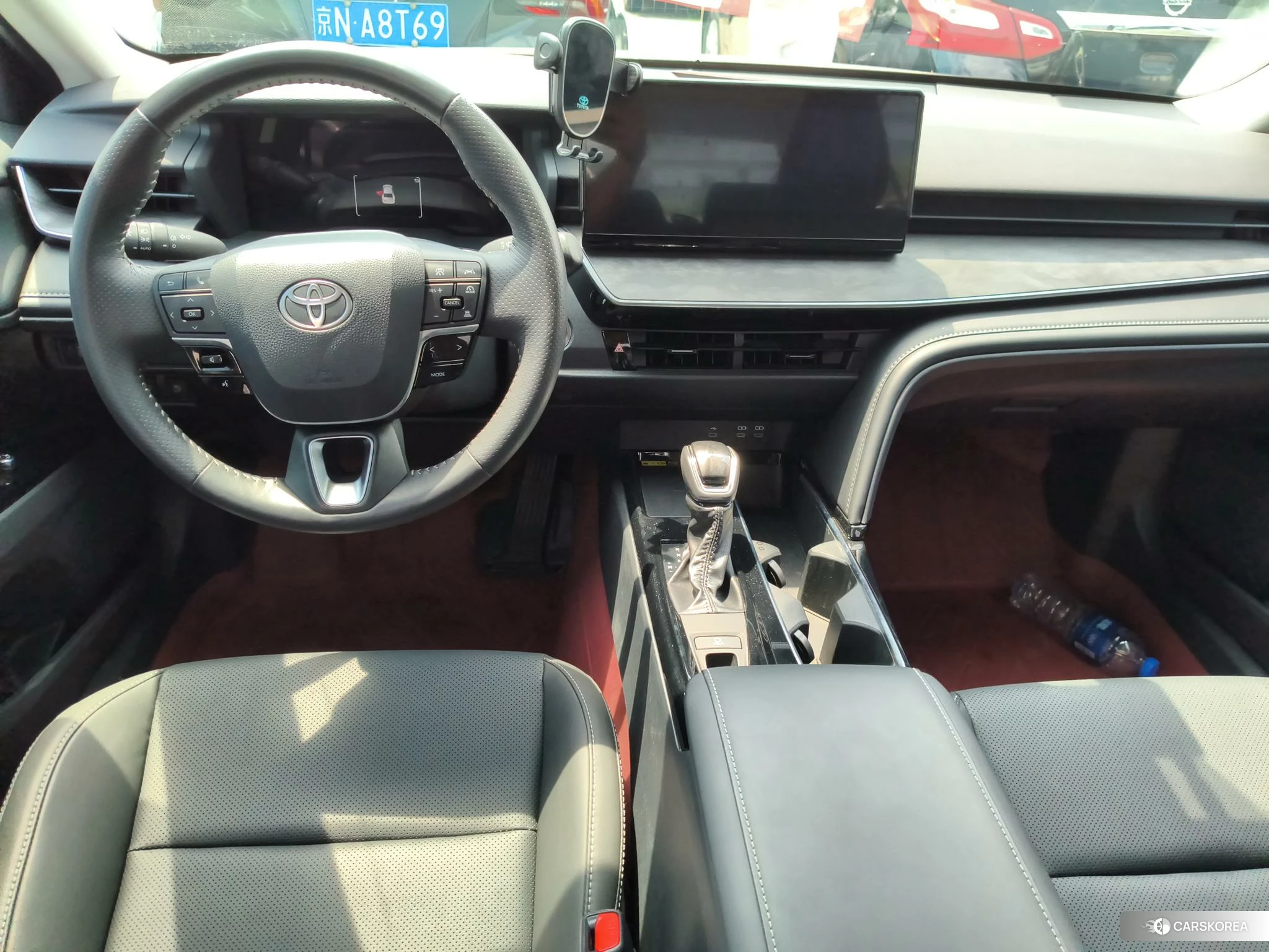Toyota Camry 2024 Черный из Китая, фото 2