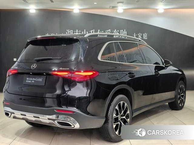 Mercedes-Benz GLC 2025 Черный из Китая, фото 2