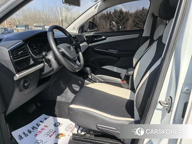 Jetta VS5 2023 Белый из Китая, фото 2