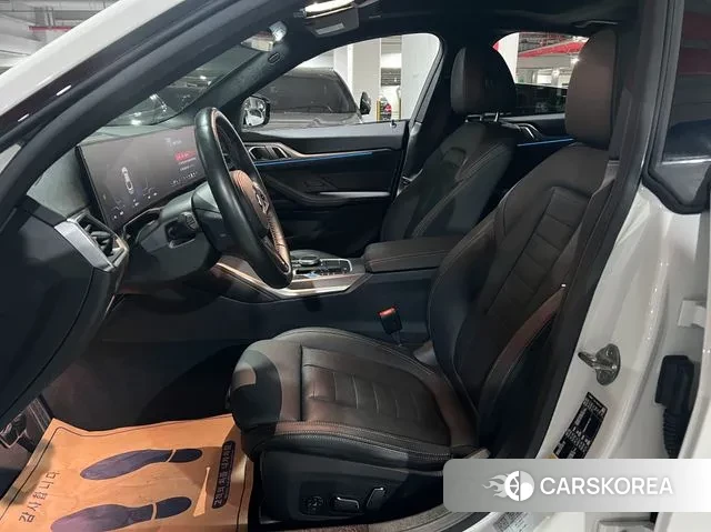 BMW i4 2024 Белый из Кореи, фото 2