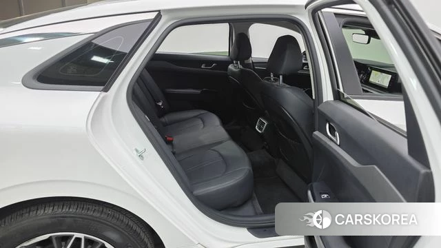 Kia K5 3rd generation 2022 Белый из Кореи, фото 2