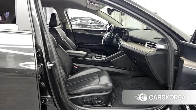 Kia K5 3rd generation 2021 Серый из Кореи, фото 2