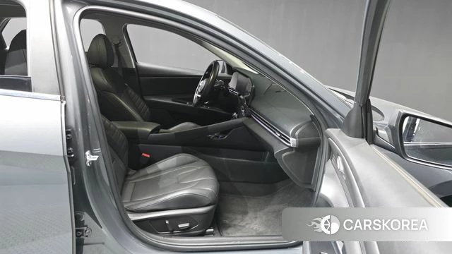 Hyundai The New Avante (CN7) 2024 Серый из Кореи, фото 2