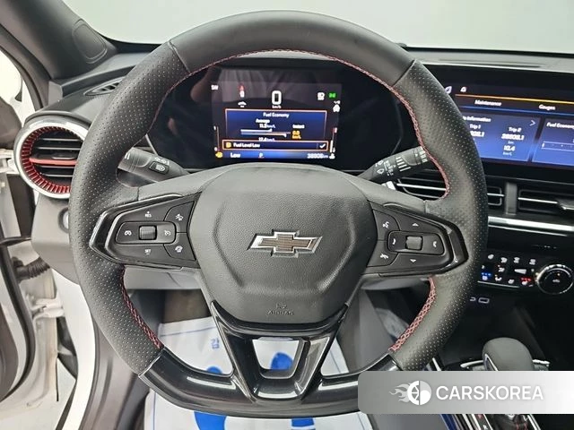 Chevrolet (GM Daewoo) Trax Crossover 2023 Белый из Кореи, фото 2