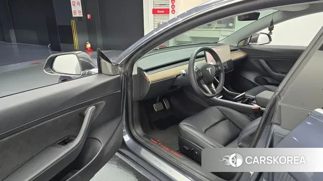 Tesla Model 3 2020 Серый из Кореи, фото 2