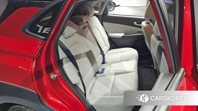 Hyundai The New Kona Hybrid 2022 Красный из Кореи, фото 2