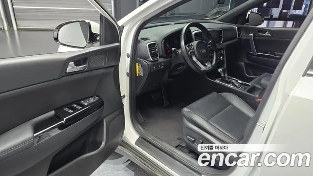 Kia Sportage The Bold 2019 Белый из Кореи, фото 2