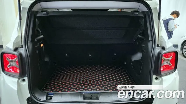 Jeep Renegade 2022 Белый из Кореи, фото 2