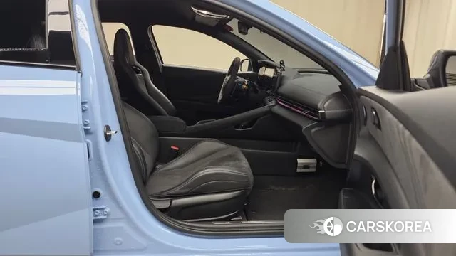 Hyundai Avante (CN7) 2022 Небесно-голубой из Кореи, фото 2